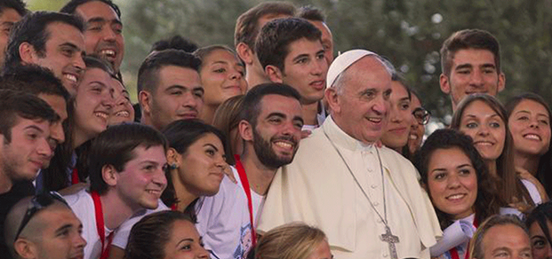 Iglesia y jóvenes, reforma en camino