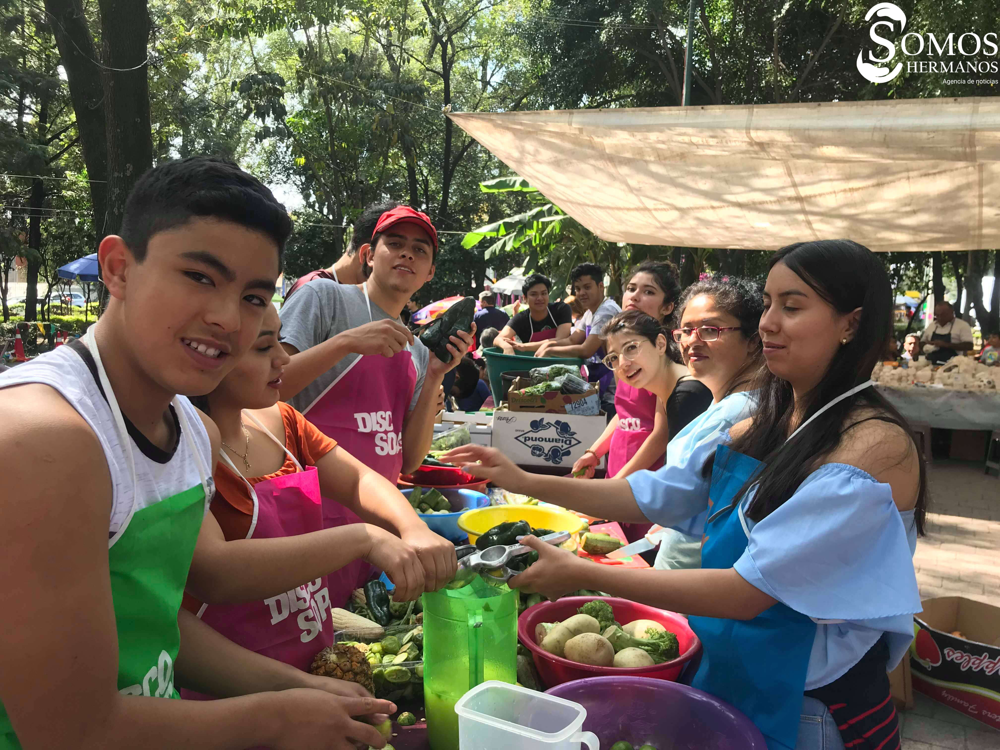 Disco Sopa vs el desperdicio de alimento en México