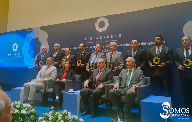 PREMIAN MEJORES PRÁCTICAS EN LA DISTRIBUCIÓN DEL AGUA