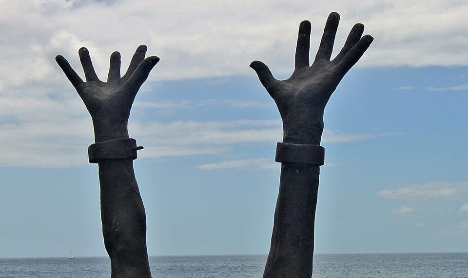 Día Internacional para la Abolición de la Esclavitud: no más cadenas