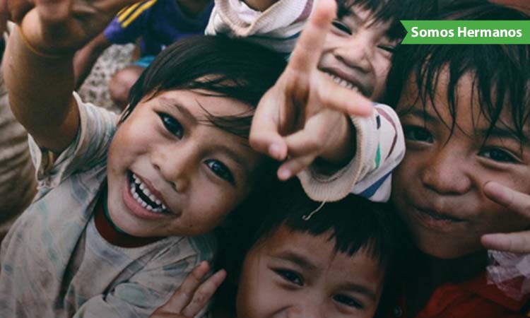 Ayudando a sonreír. Niños en situación de calle