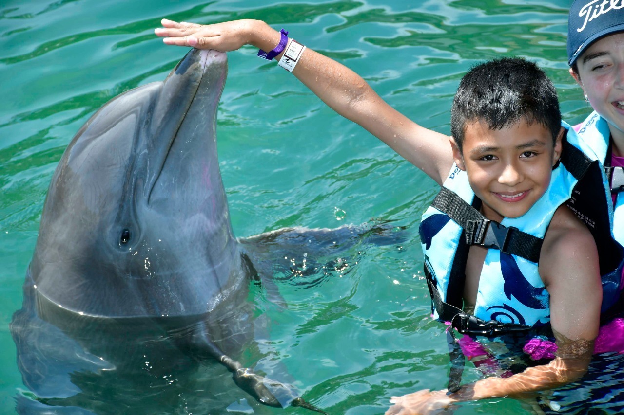 Niños y niñas de Ixtapaluca cumplen su sueño de conocer Cancún