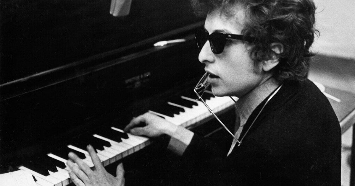 BOB DYLAN: “A TRAVÉS DE LA TORRE DE OBSERVACIÓN”